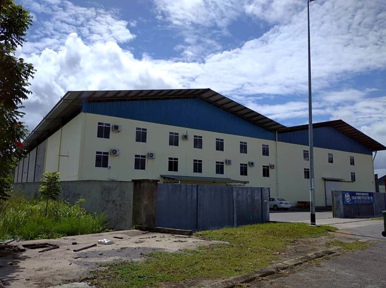 The Hua Ban Group warehouse in Kuching, seen from outside.